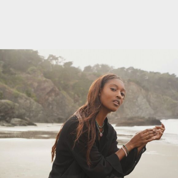 Jia Jia Crystal Beaded Bracelets - set of 2 - Picture 4 of 8